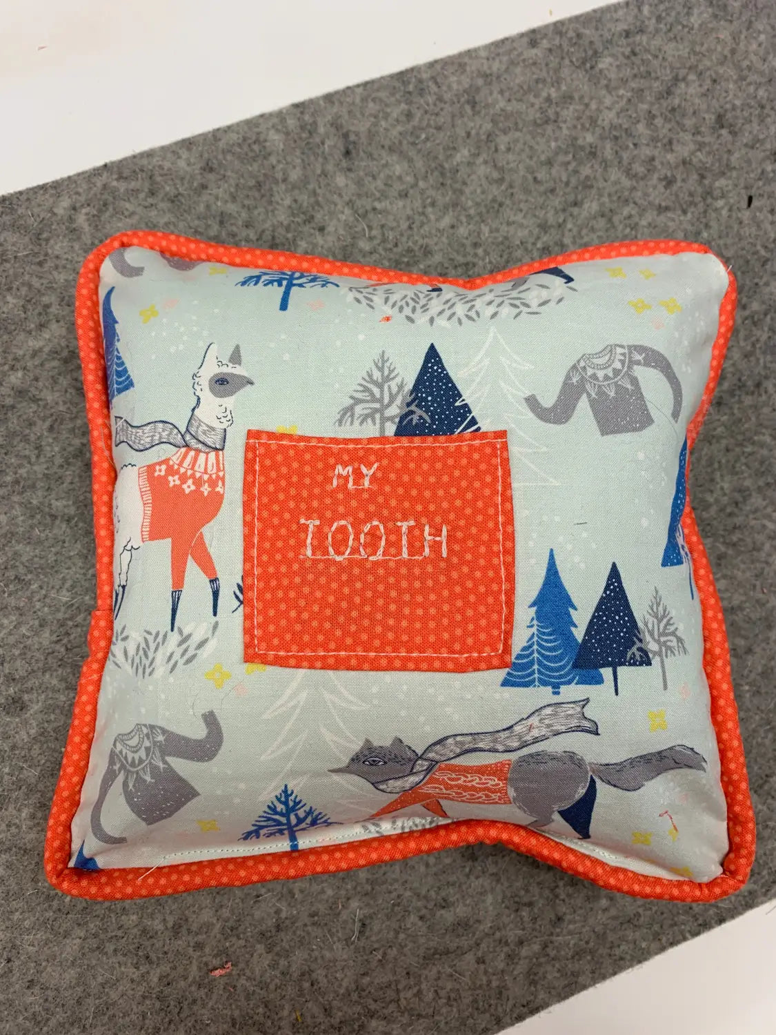 How to Add Piping to Your Sewing Projects