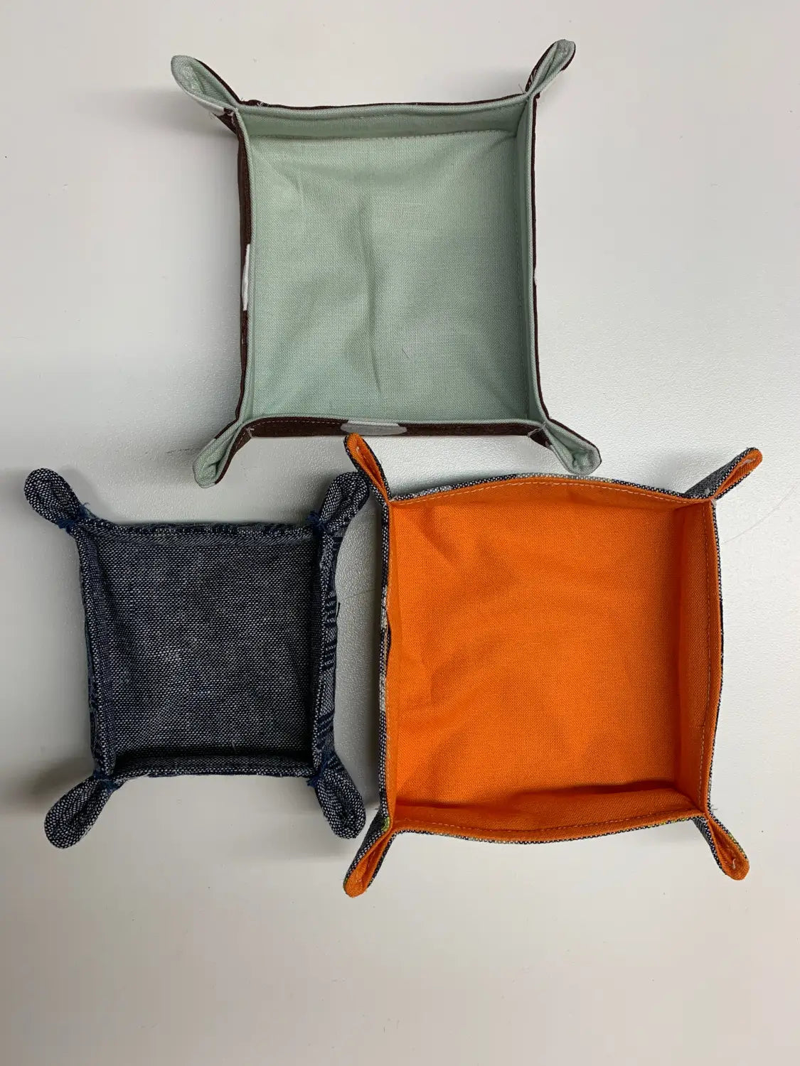 Quick and Easy Sewing Project: Catch-all Fabric Trays