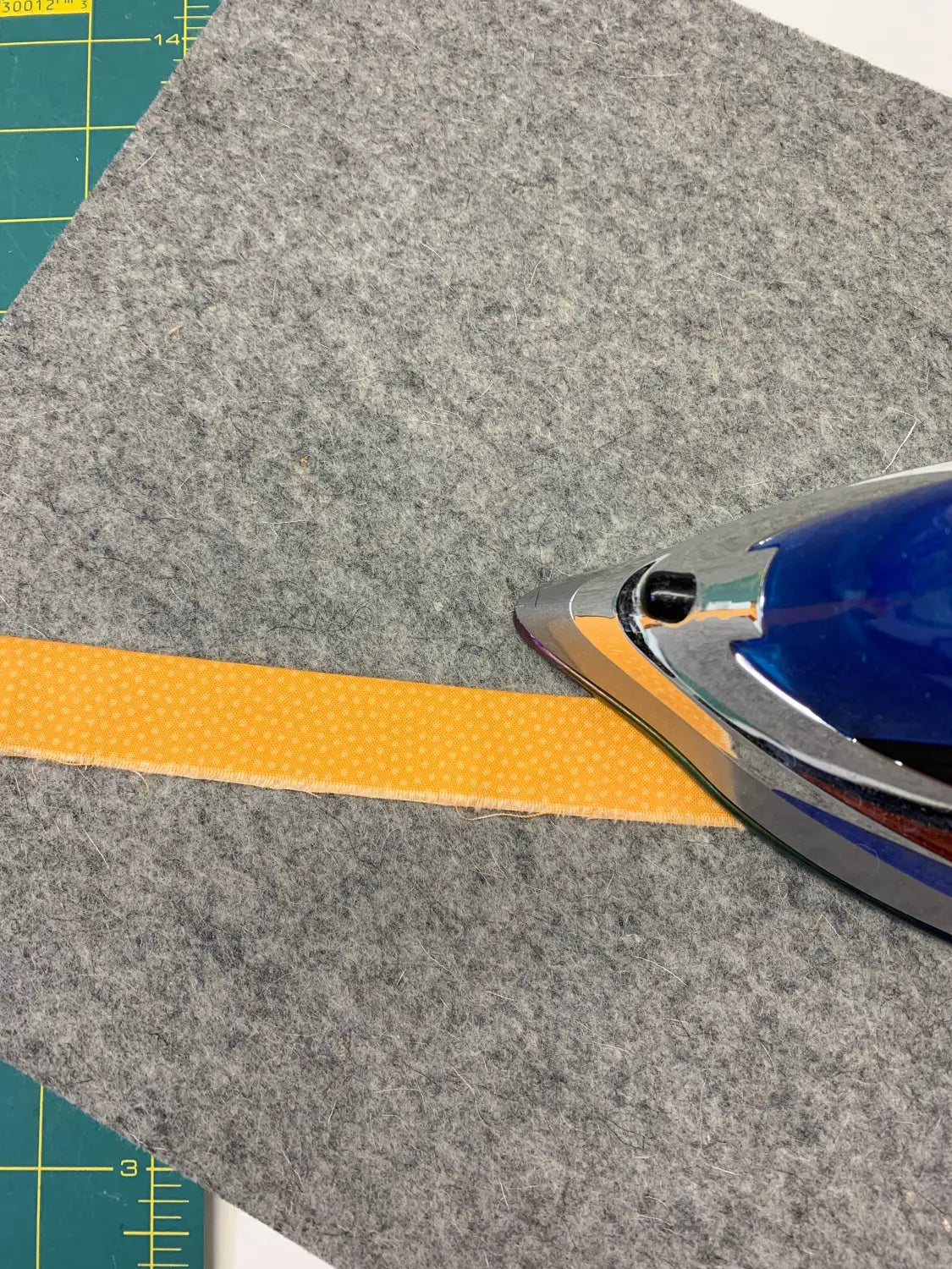 Last Minute Gifts: Sewing Tutorial: French-seamed