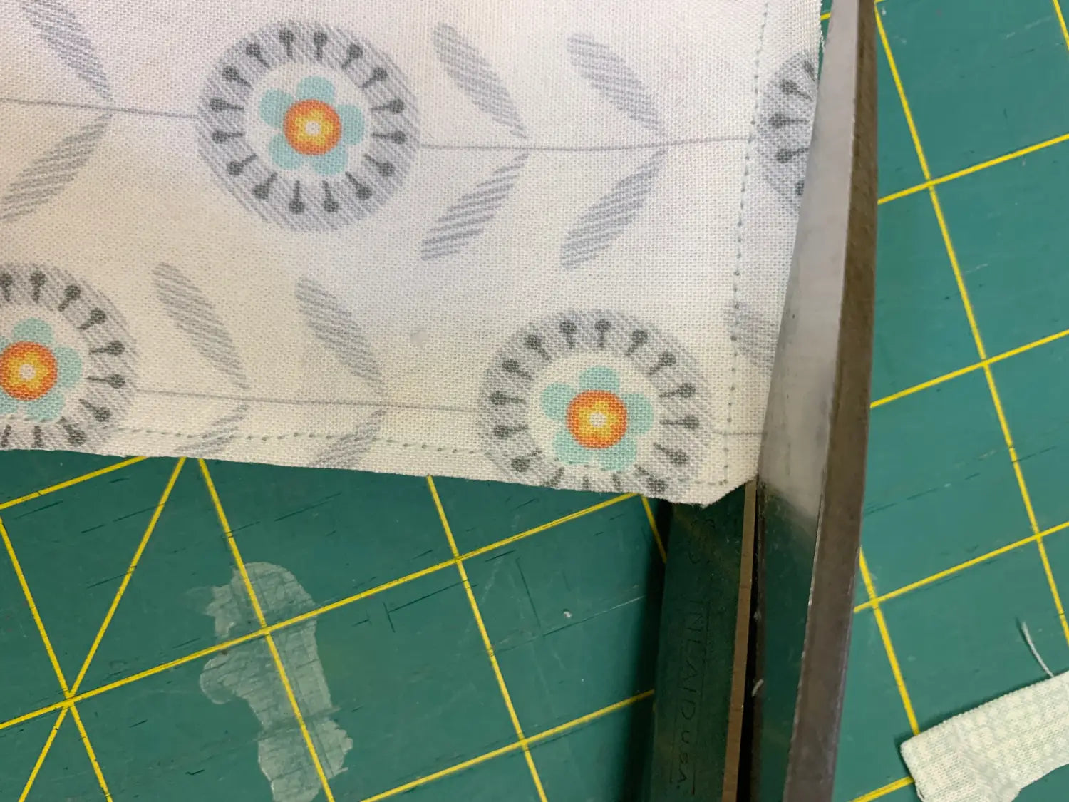 Last Minute Gifts: Sewing Tutorial: French-seamed