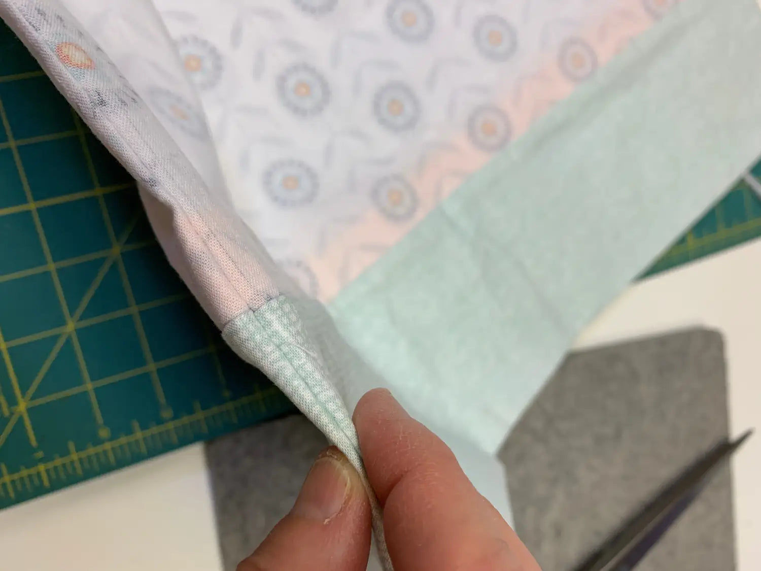 Last Minute Gifts: Sewing Tutorial: French-seamed