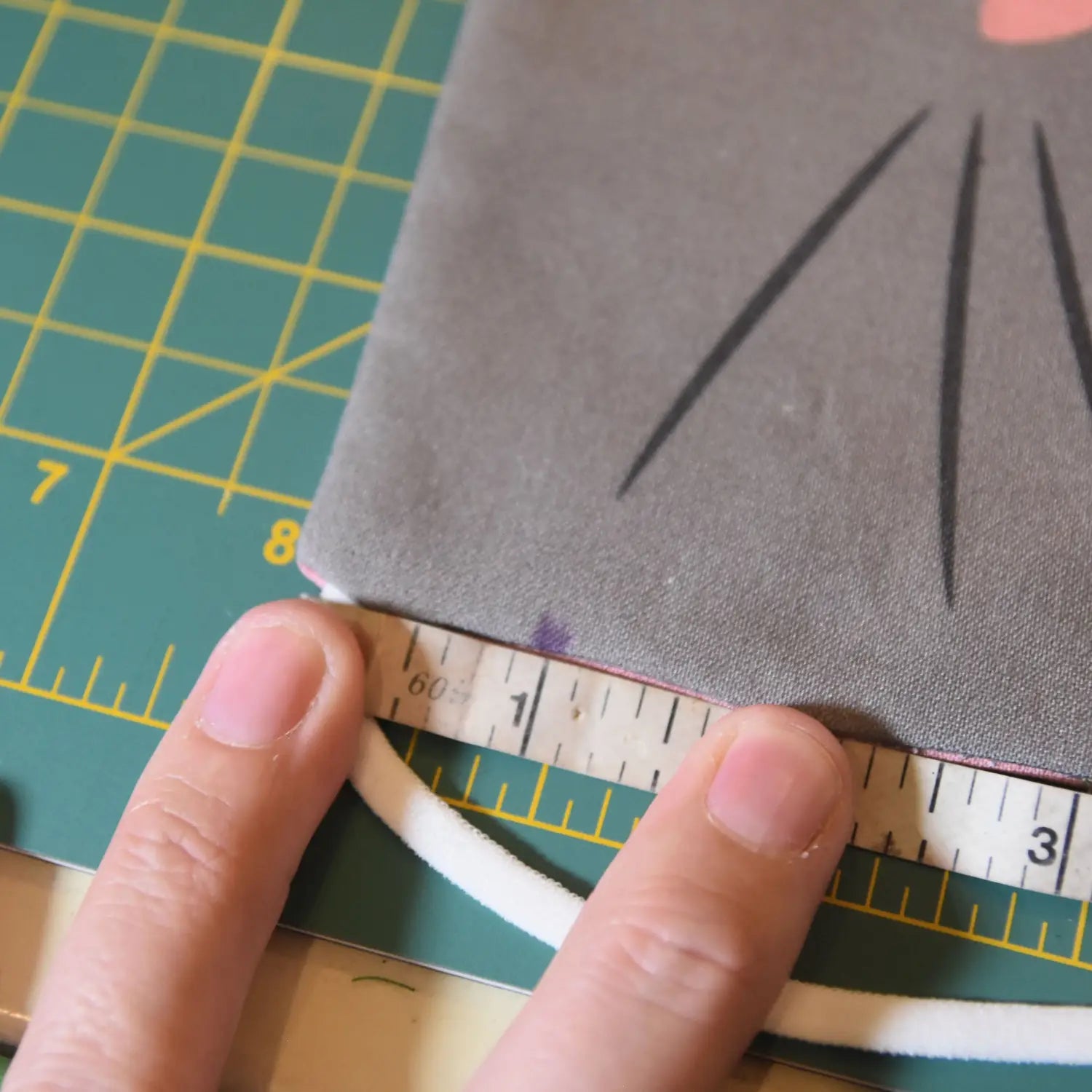 mark mask for pleats