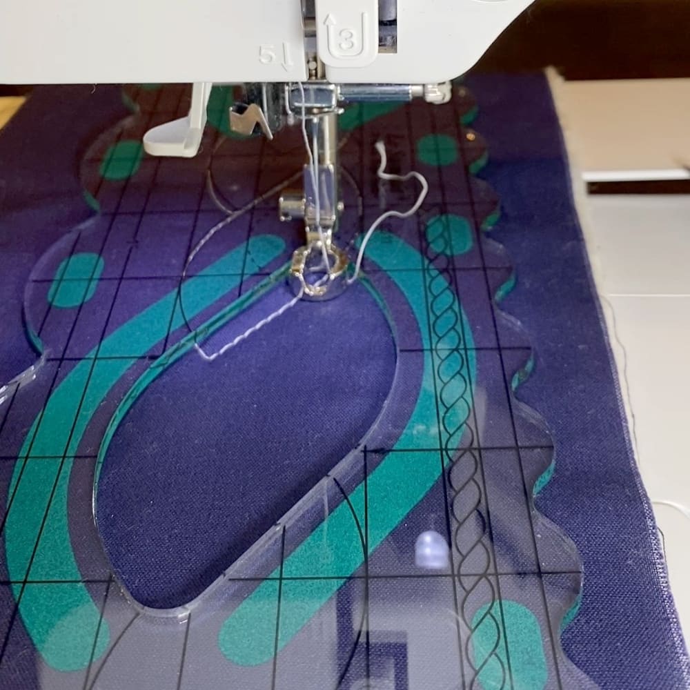 Quilting with Rulers on a Domestic Home Sewing Machine: Everything a  Beginner Needs to Know 