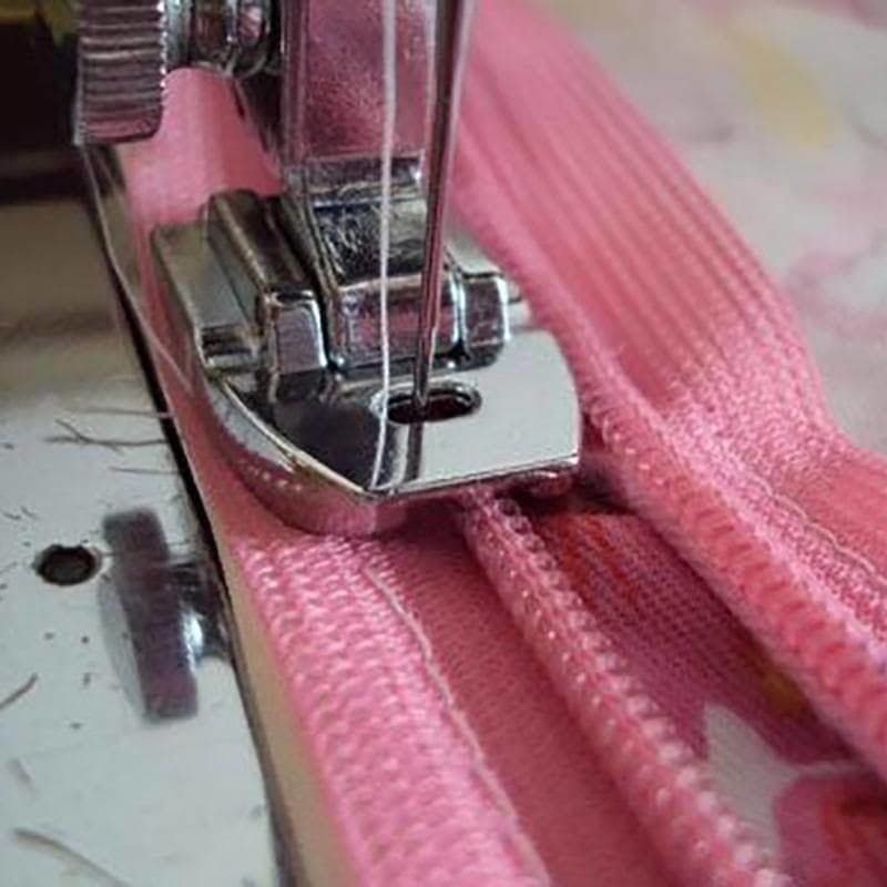 SewingbySarah™ Invisible Zipper Foot-Sewing By Sarah